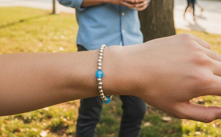 Bracciale sfere piccole e 3 pepite turchesi