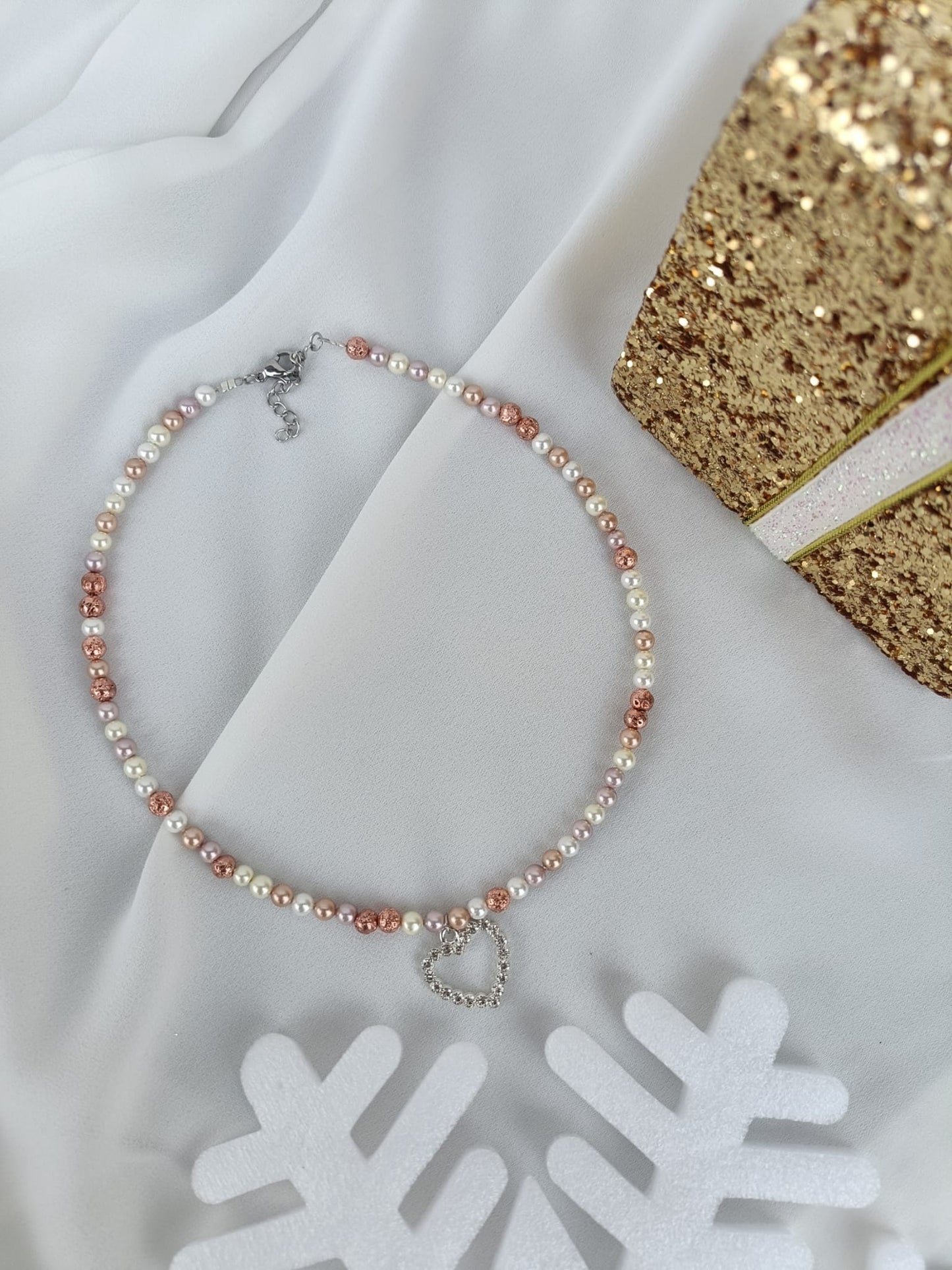 Collana perle di fiume bianche/rosate con cuore