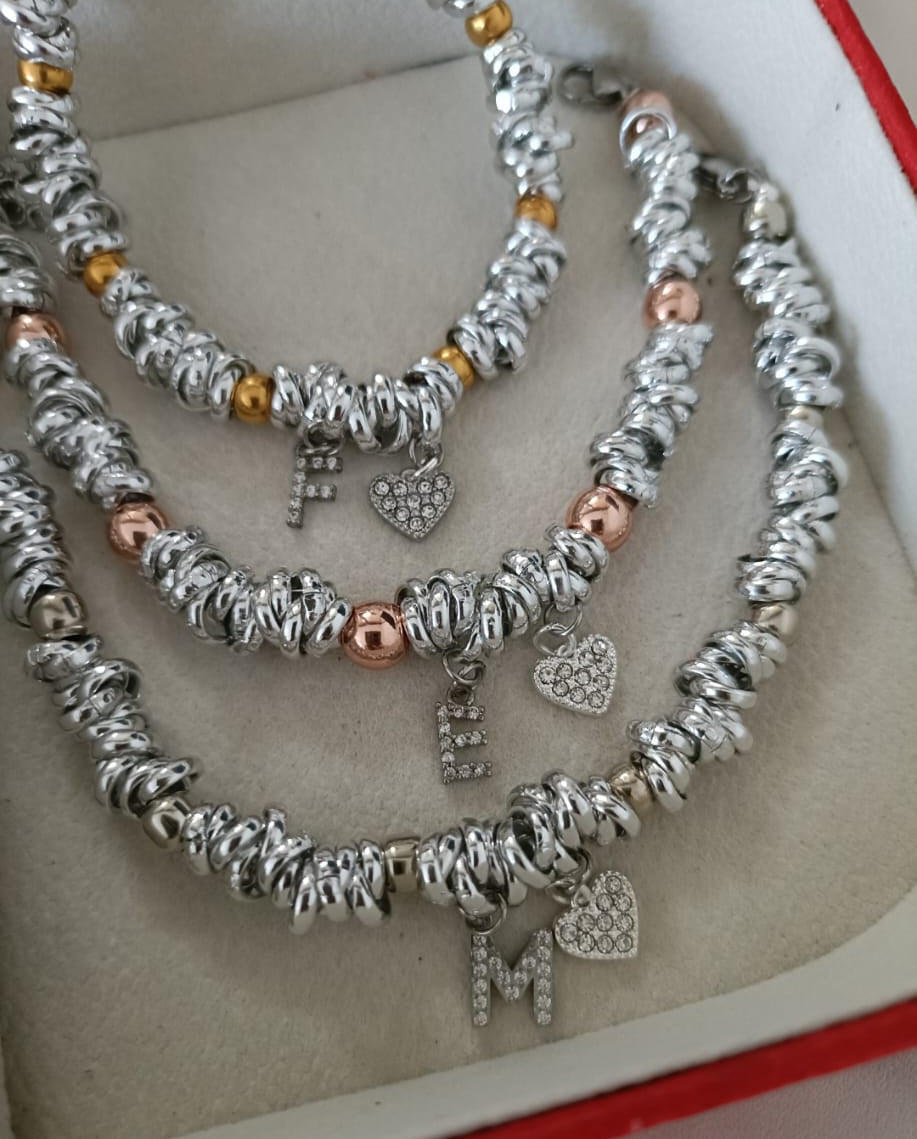 Bracciale nodini con sfere oro rosa e doppio ciondolo