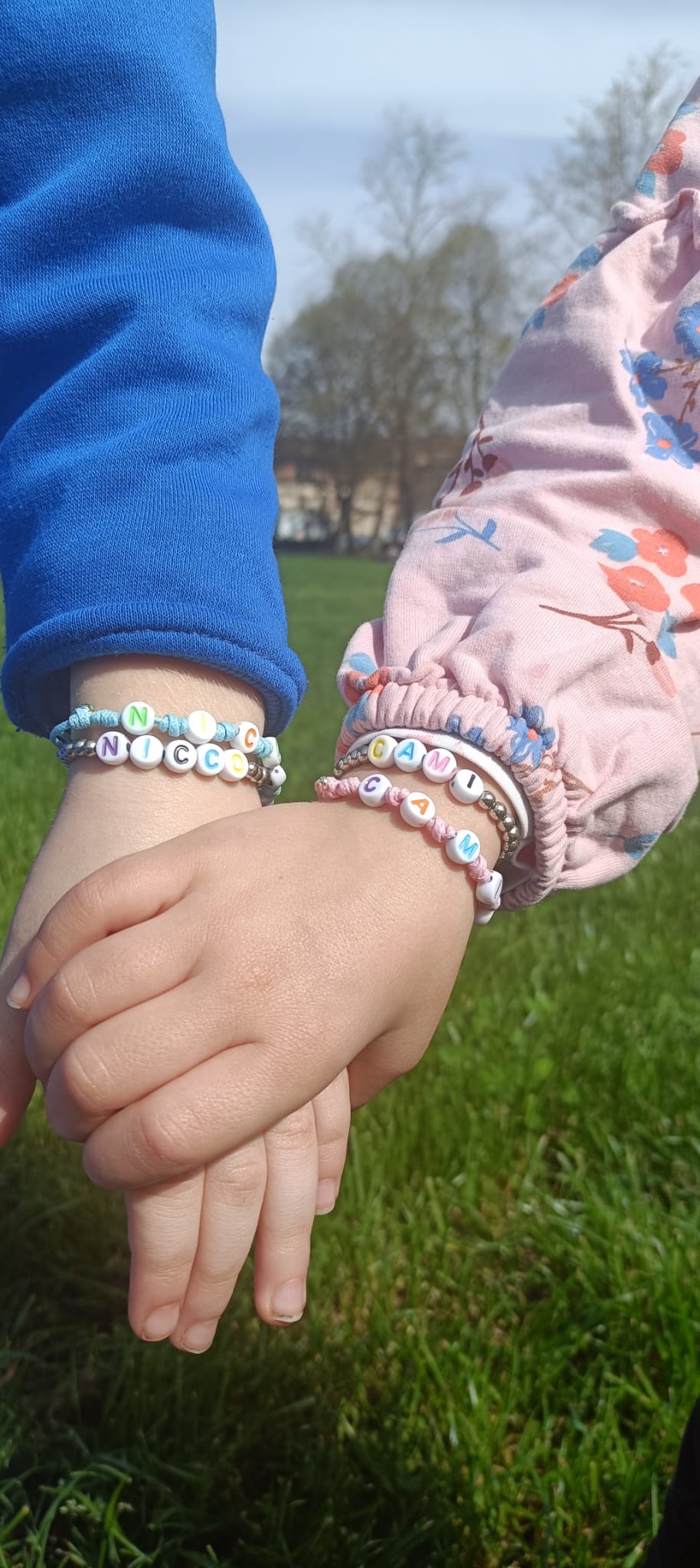Bracciali baby con cordino e lettere