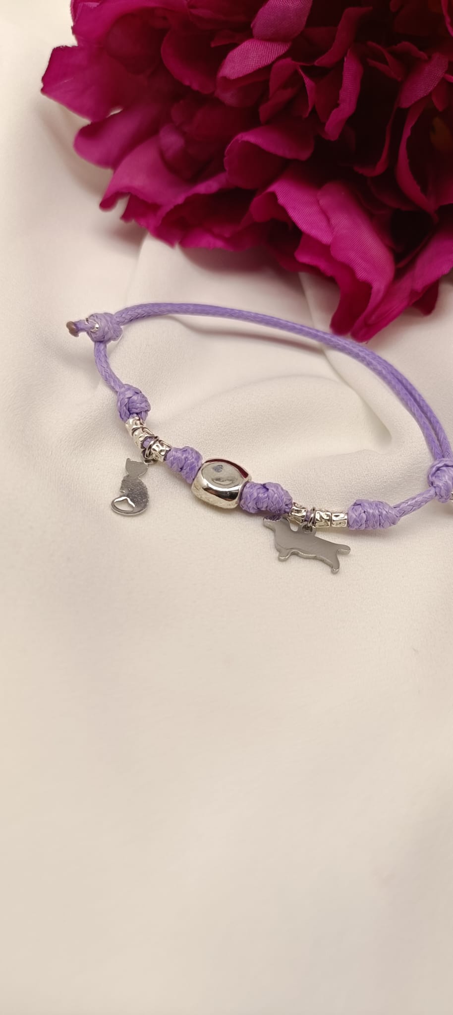 Bracciale cordino glicine con granelli, maxi pepita, cane e gatto