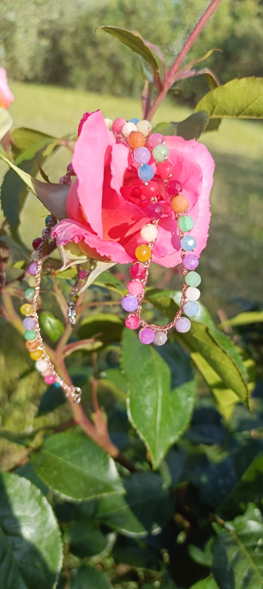 Collana con agate multicolore