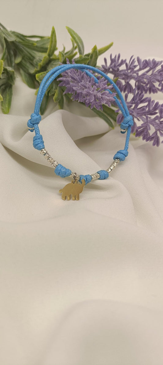 Bracciale cordino colorato, 12 granelli e 3 charms