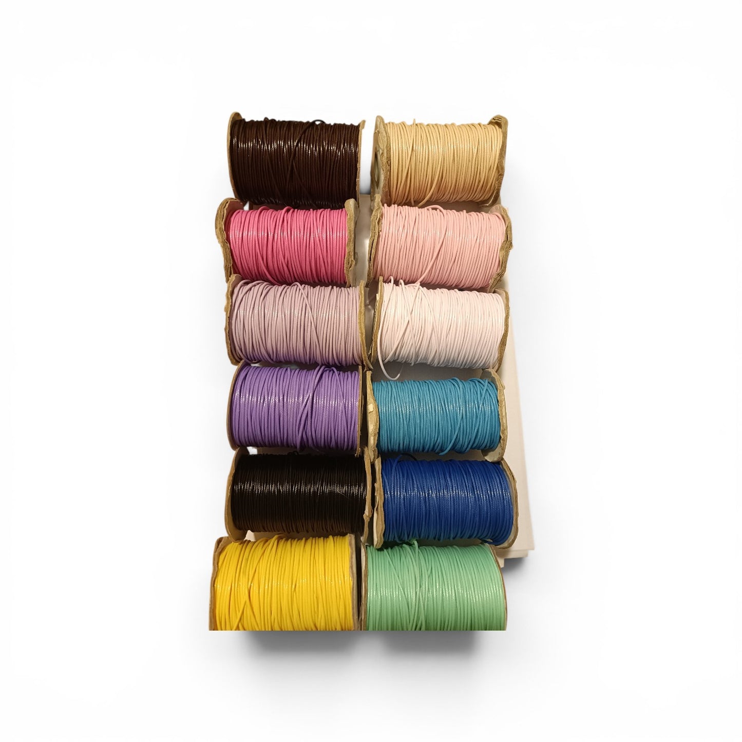Bracciale cordino, granelli e charms bimbo bimba